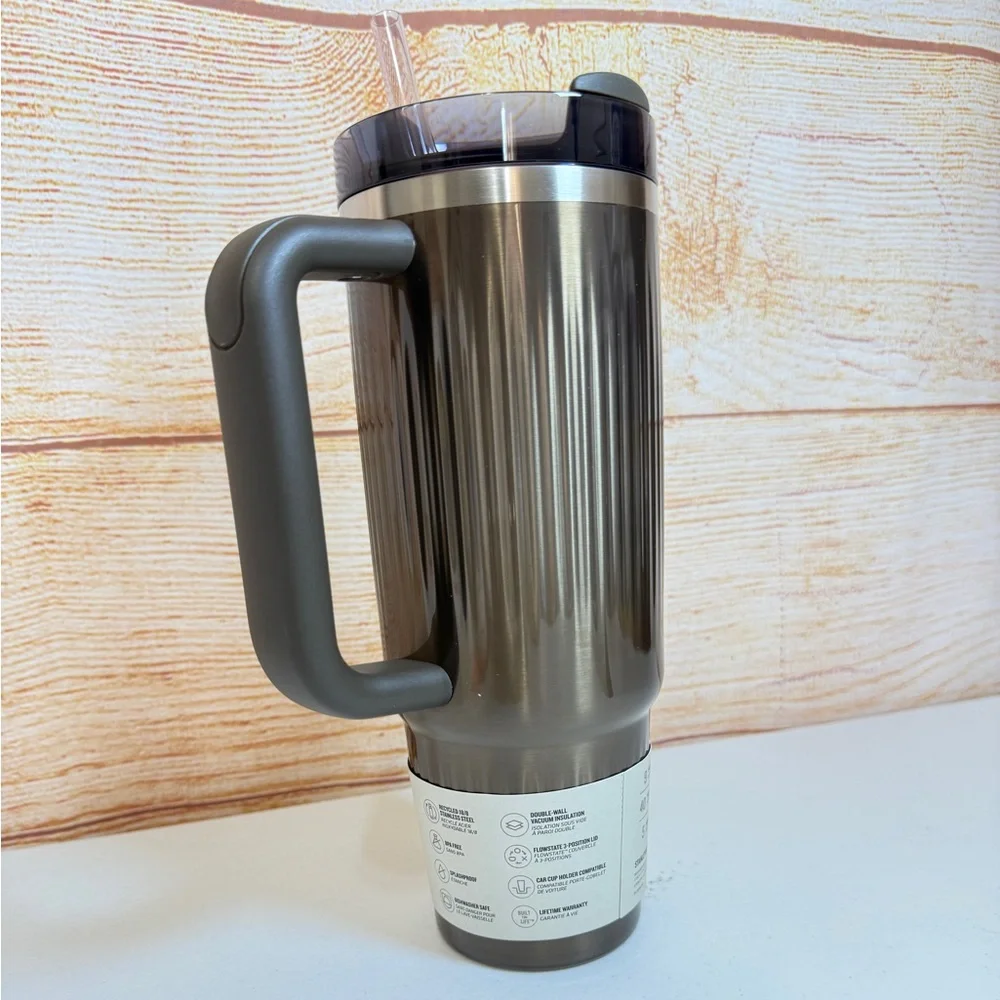 STANLEY 30oz‎ Metallic Adventure Tumbler "Gunmetal Shine" - Picture 3 of 9
